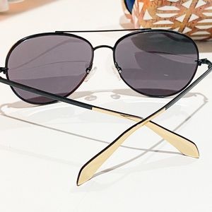 Stella & Dot Chevron Aviator Sunglasses
